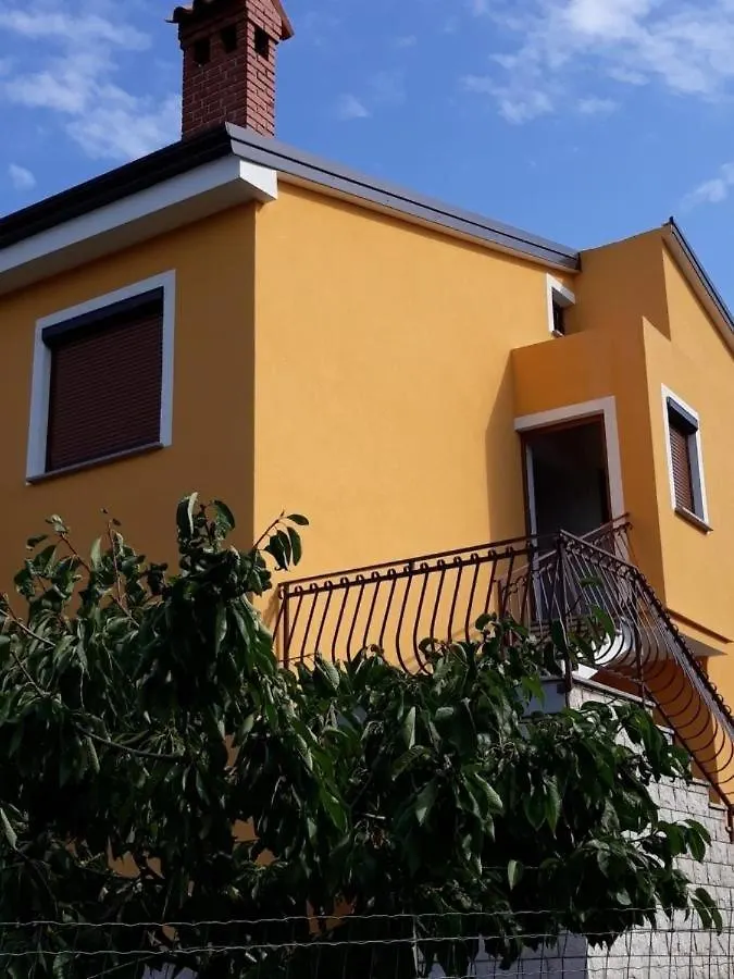 Apartments With A Parking Space Mugeba, Porec - 24342